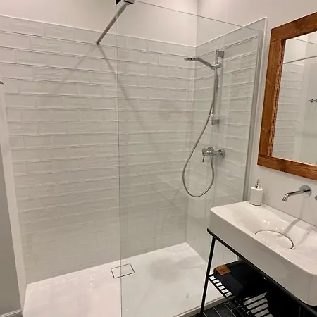 Feelgood Hanza Στσέτσιν