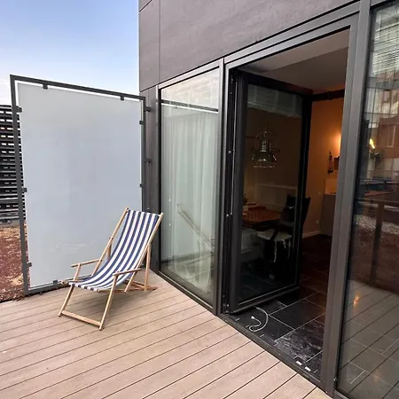 Feelgood Hanza Στσέτσιν