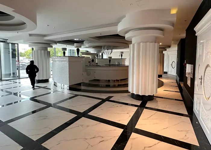 Feelgood Hanza アパート