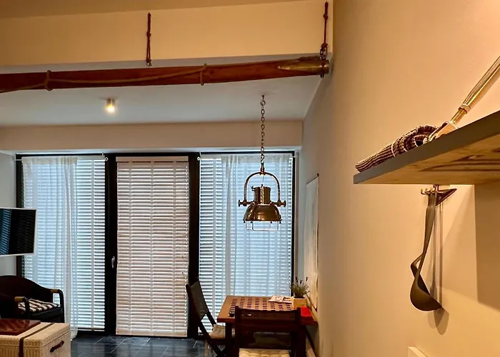 Feelgood Hanza アパート *