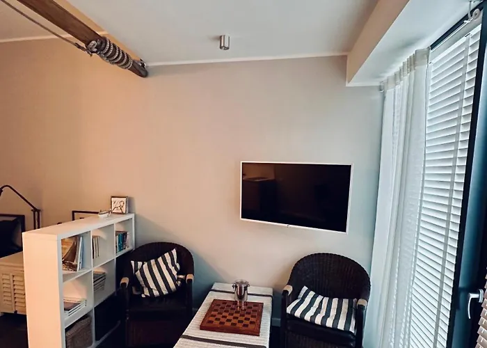 Feelgood Hanza アパート